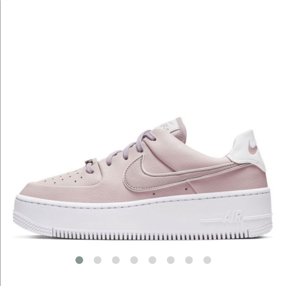 Nike Air Force 1 Sage Low